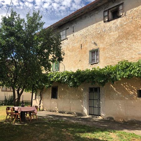 Cultural Monument House Vecchia Βίλα Otočac Εξωτερικό φωτογραφία